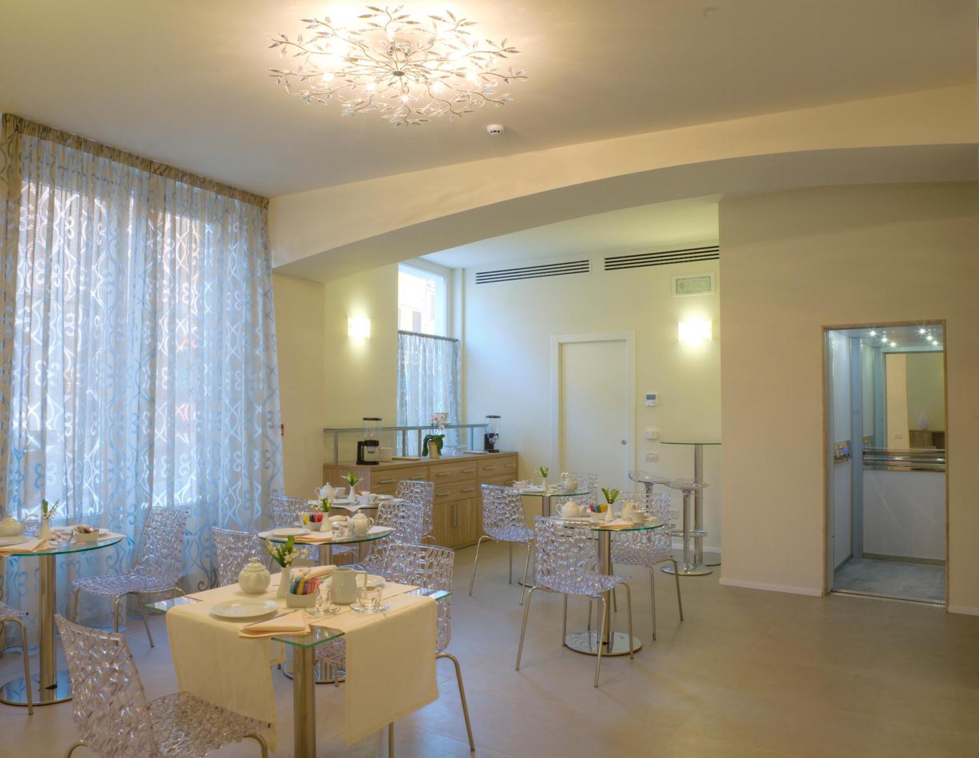 Palazzo Ruschioni Boutique Hotel Камерано Экстерьер фото